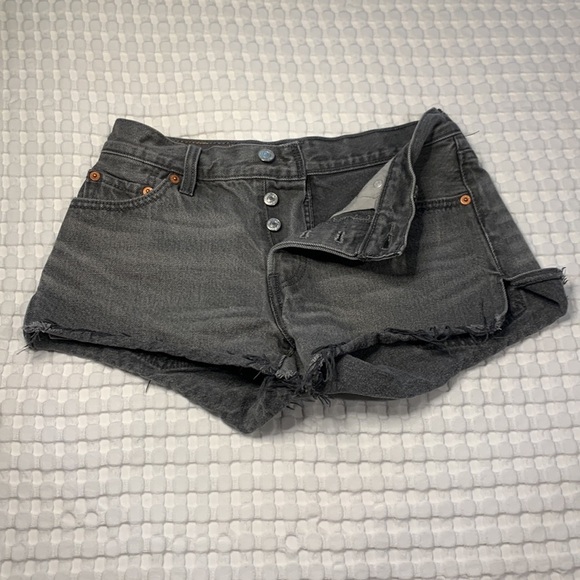 Levi’s 501 Button Fly Cutoff Grey Short Shorts Women size 25 - Picture 8 of 15